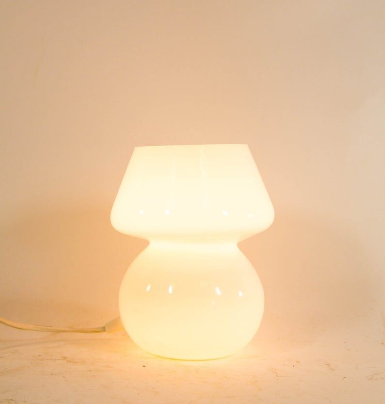 Classic mushroom lamp opaline glass white 80s