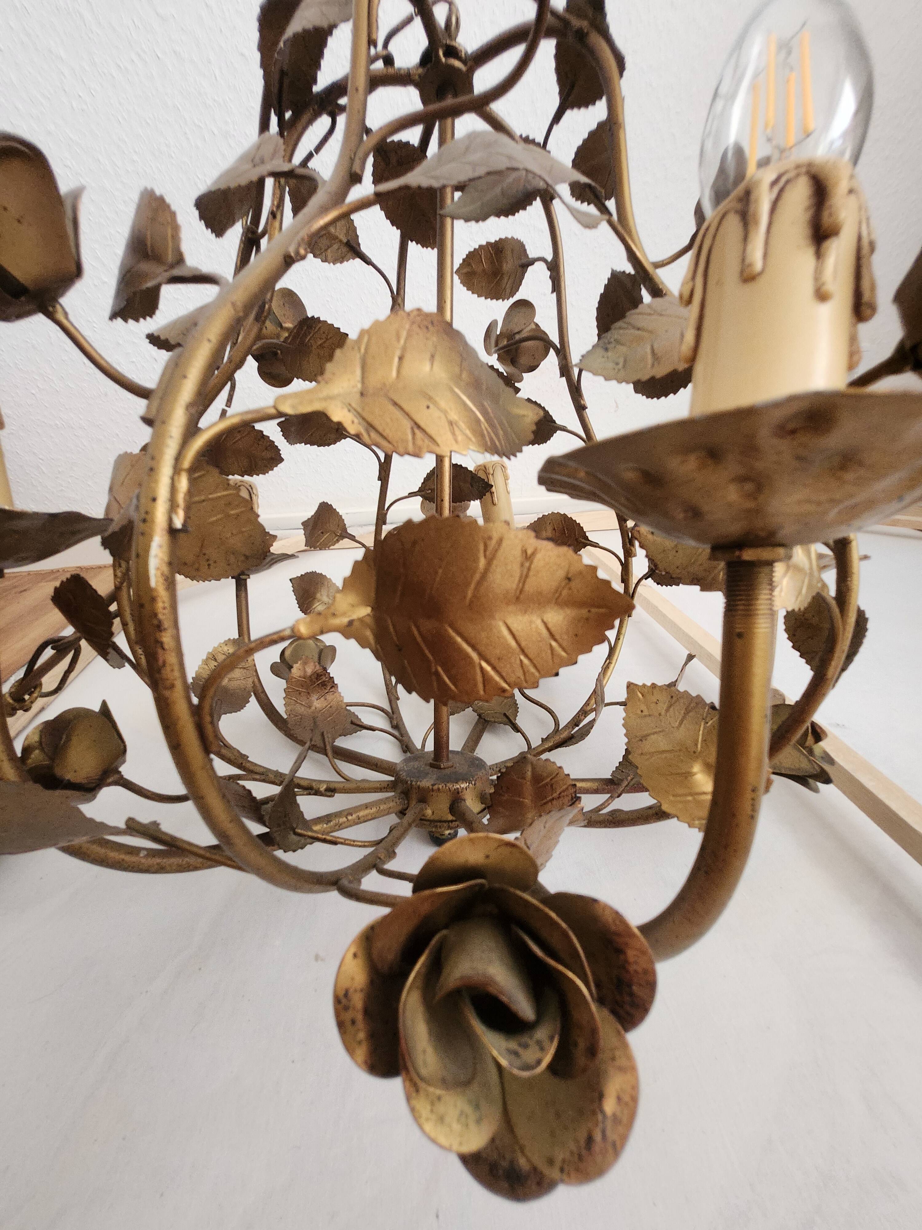 Chandelier hand-forged Hollywood Regency rose leaf decorations