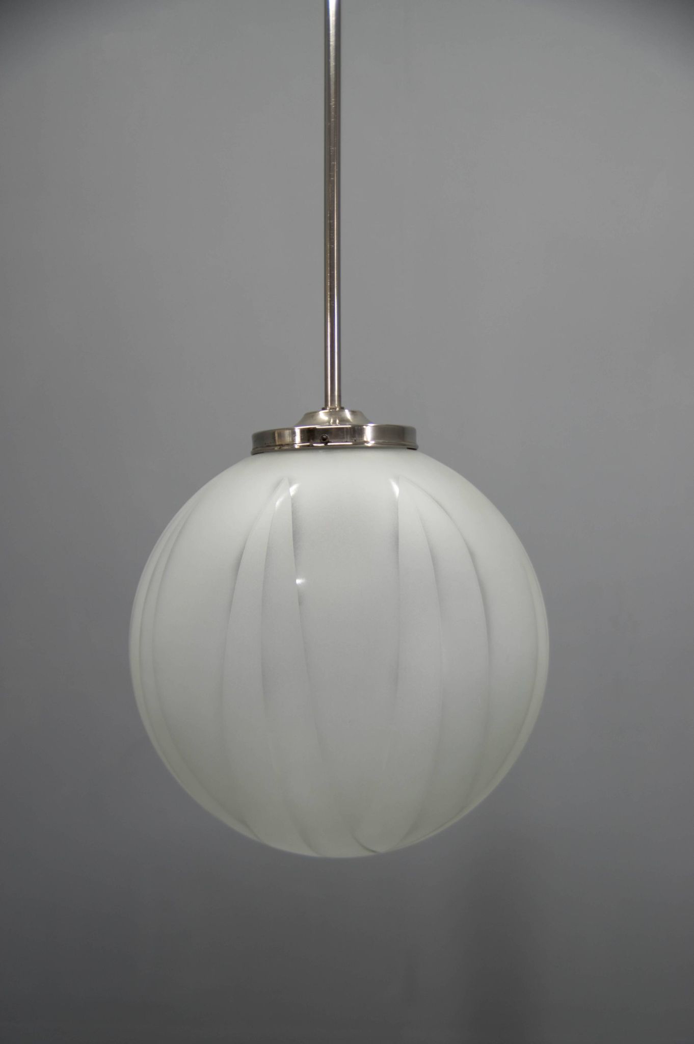 Suspension Art Déco XXL, années 1930