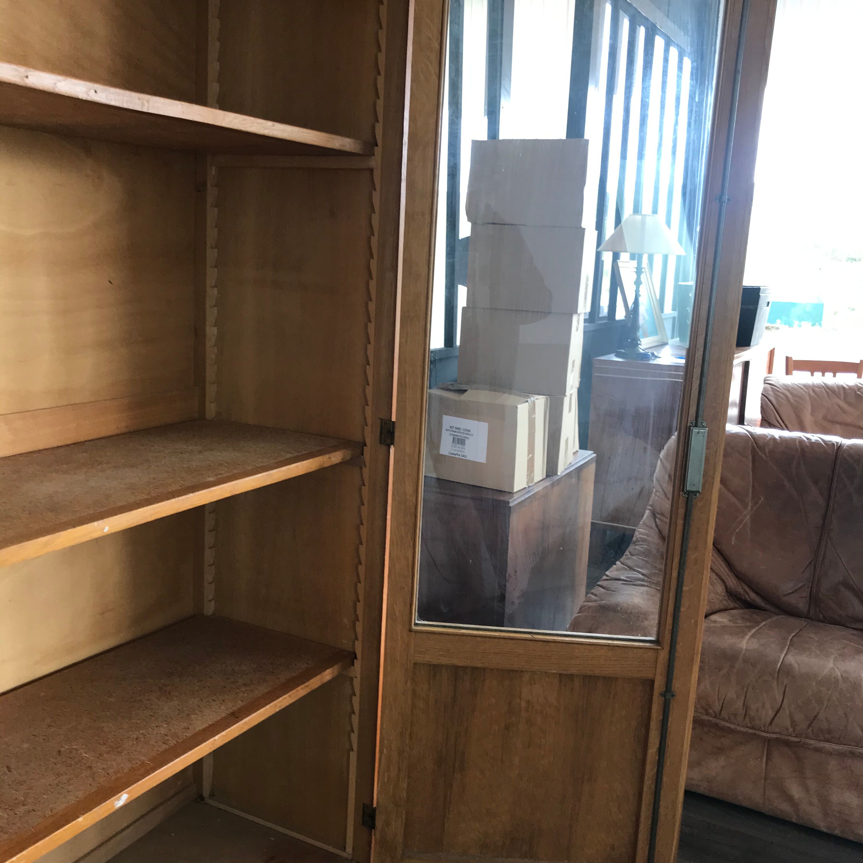 Armoire bibliothèque vitrine école