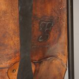 Chaise d'appoint en fer et cuir par Sido et François Thévenin, années 1980