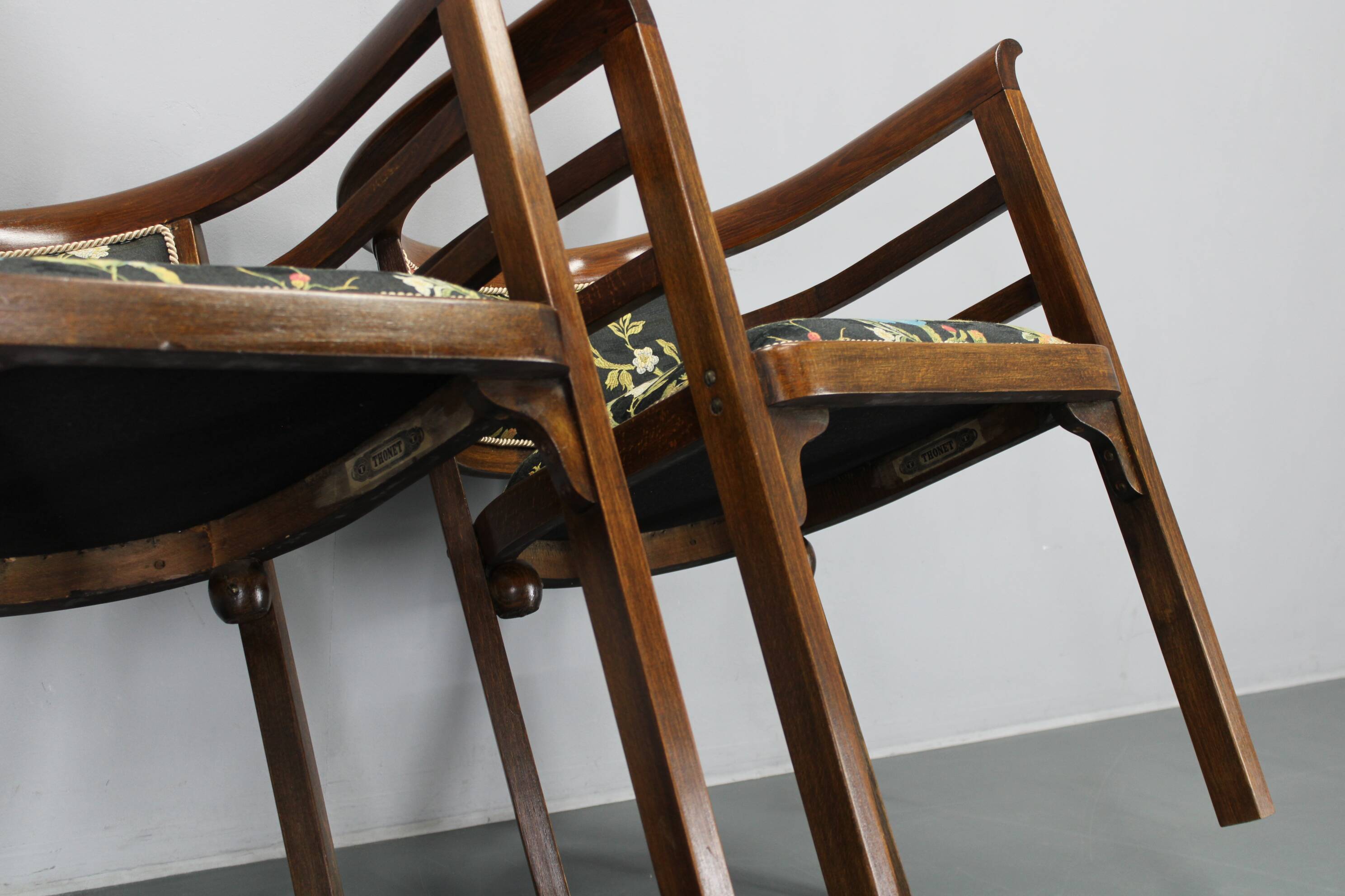 1930s pair of restored Thonet armchairs, Czechoslovakia