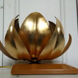 Lotus lamp