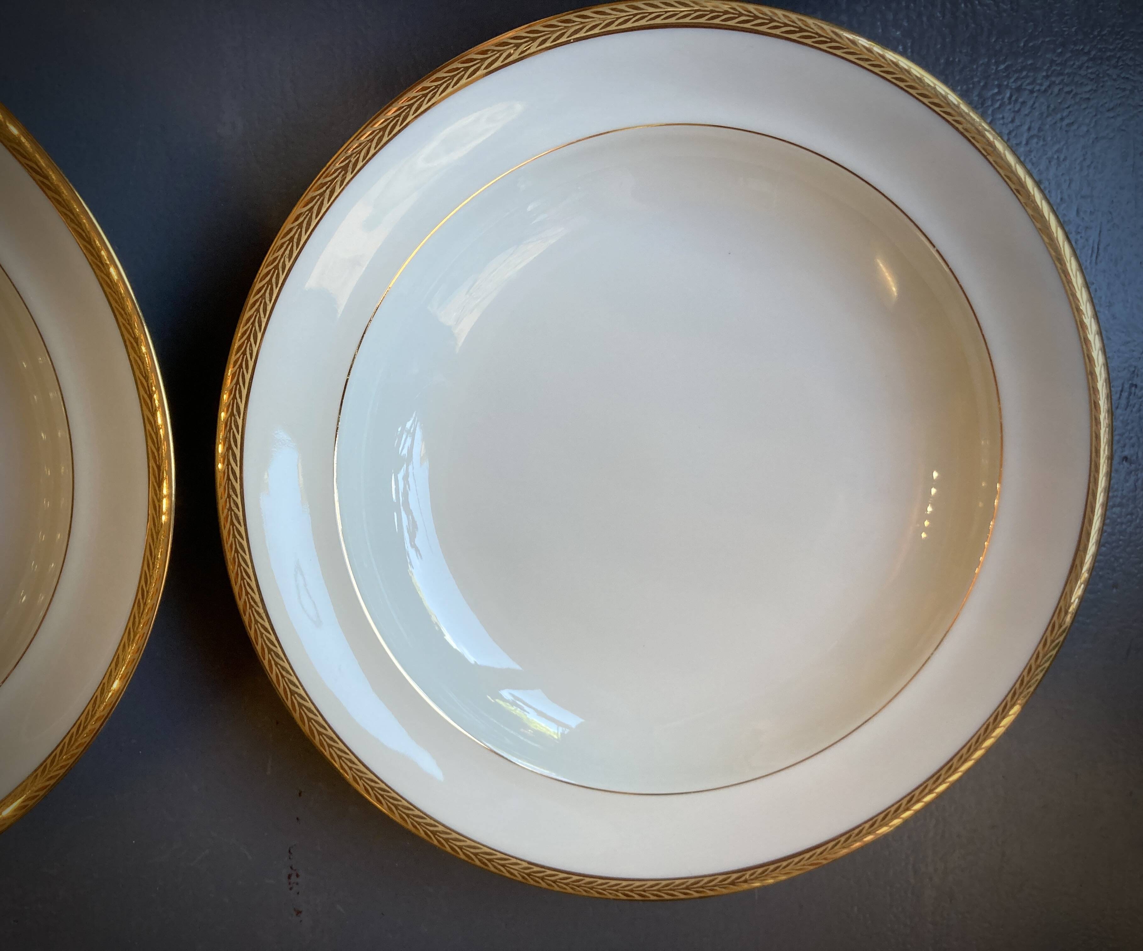 Limoges Porcelain Maison Ternet 12 pieces