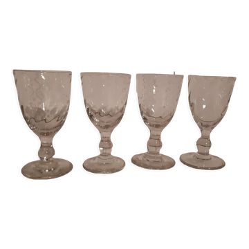Pop-up Noël 2022 Lot de 4 verres à vin en verre moulé début XXème