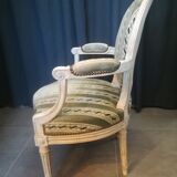 Medallion armchair Style Louis XVI patinated