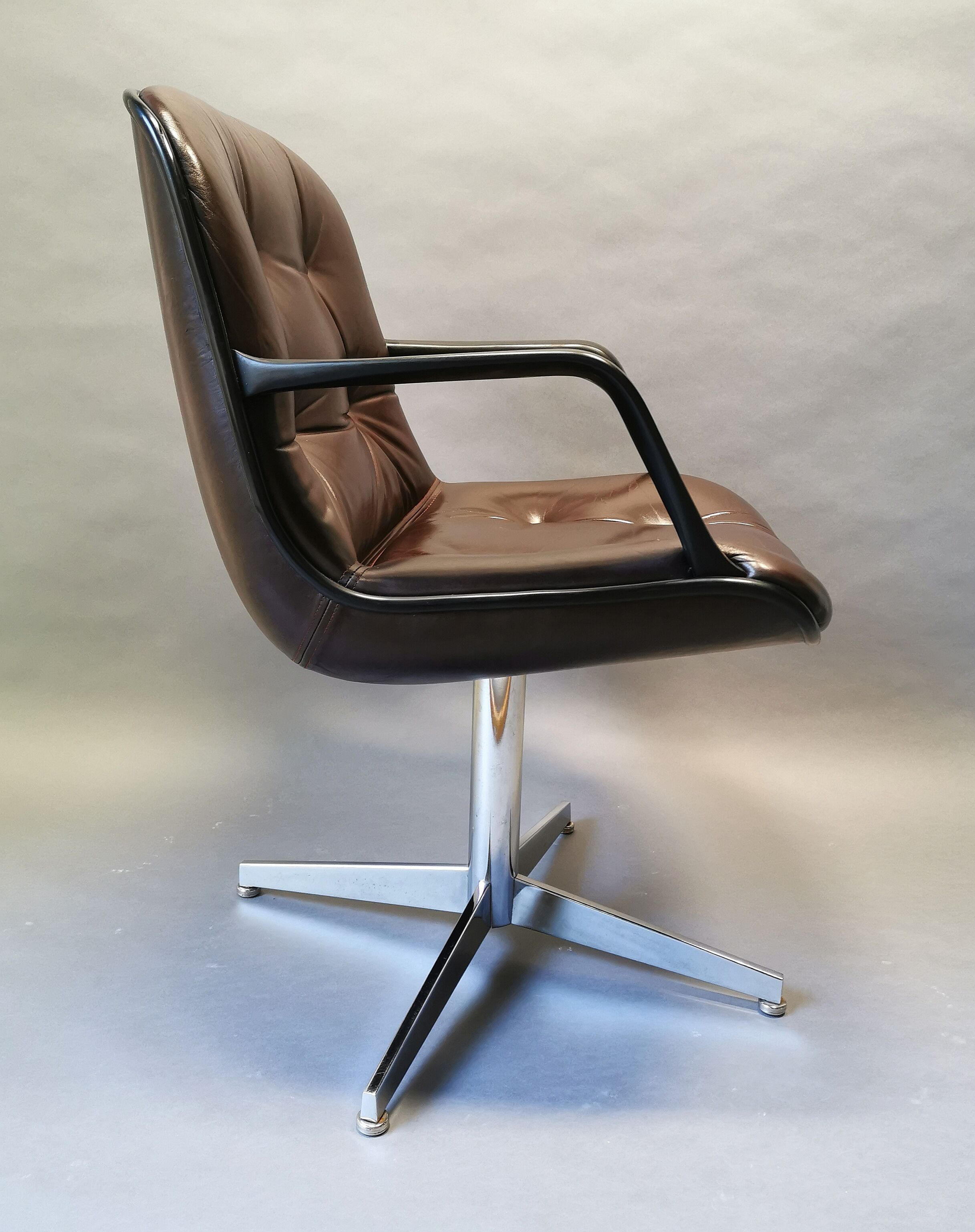Randall Buck leather desk for Steelcase strafor 1975