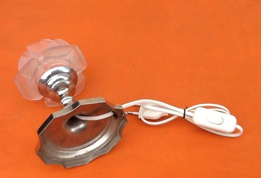 Epoque Art Déco Lampe à poser métal chromé
