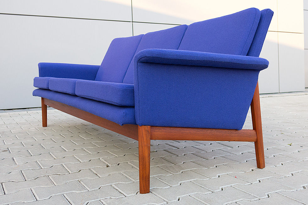 Canapé danois « Jupiter » design Finn Juhl pour la France et son
