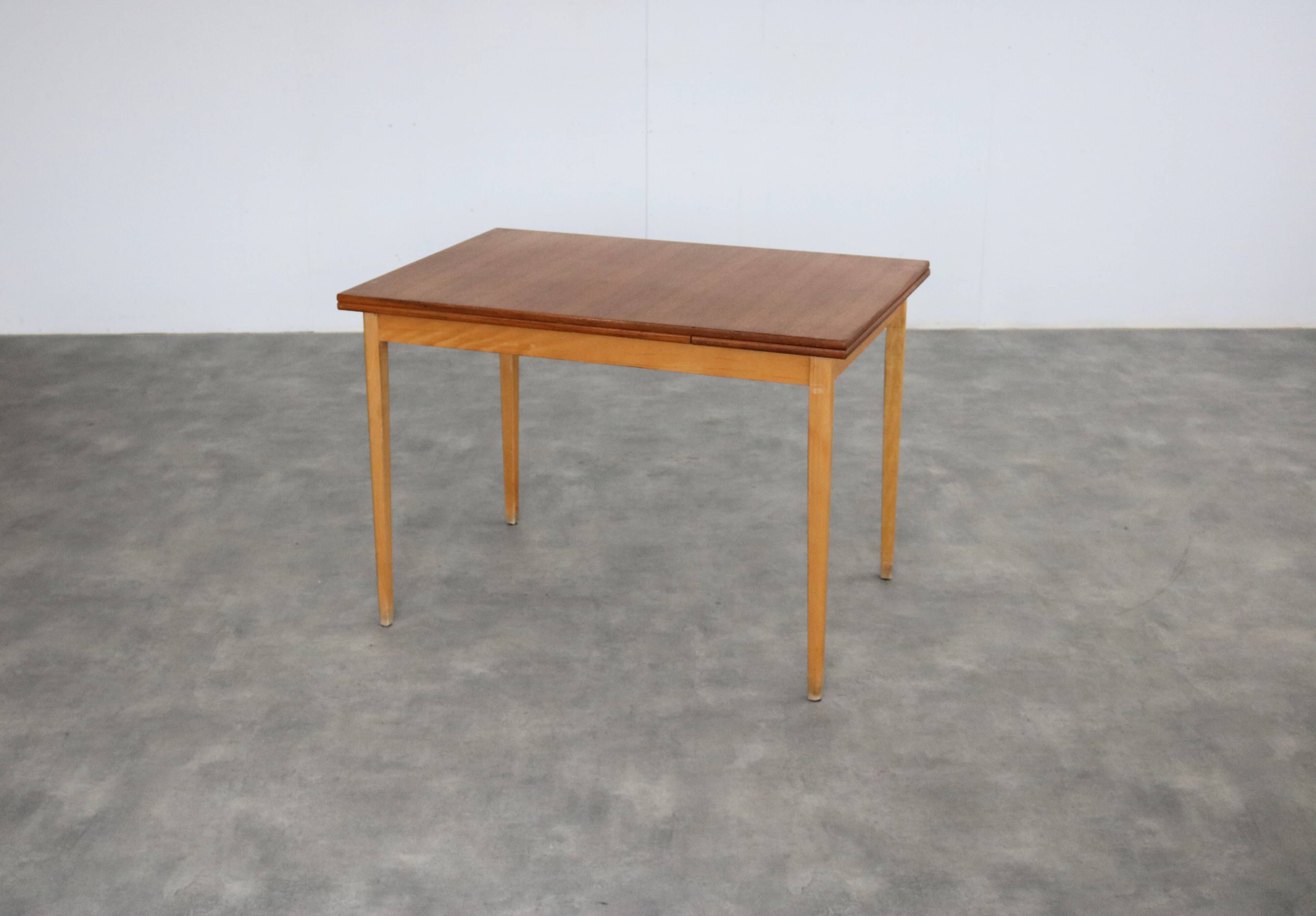 Extendable dining table, Sweden, 1960s