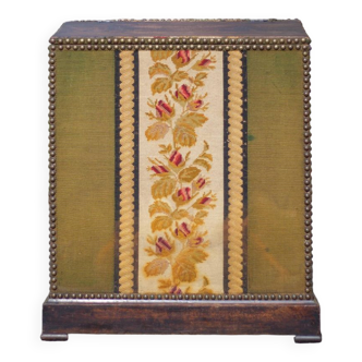 Coffre bois tapissé Napoléon III, coffre de rangement, déco intérieur