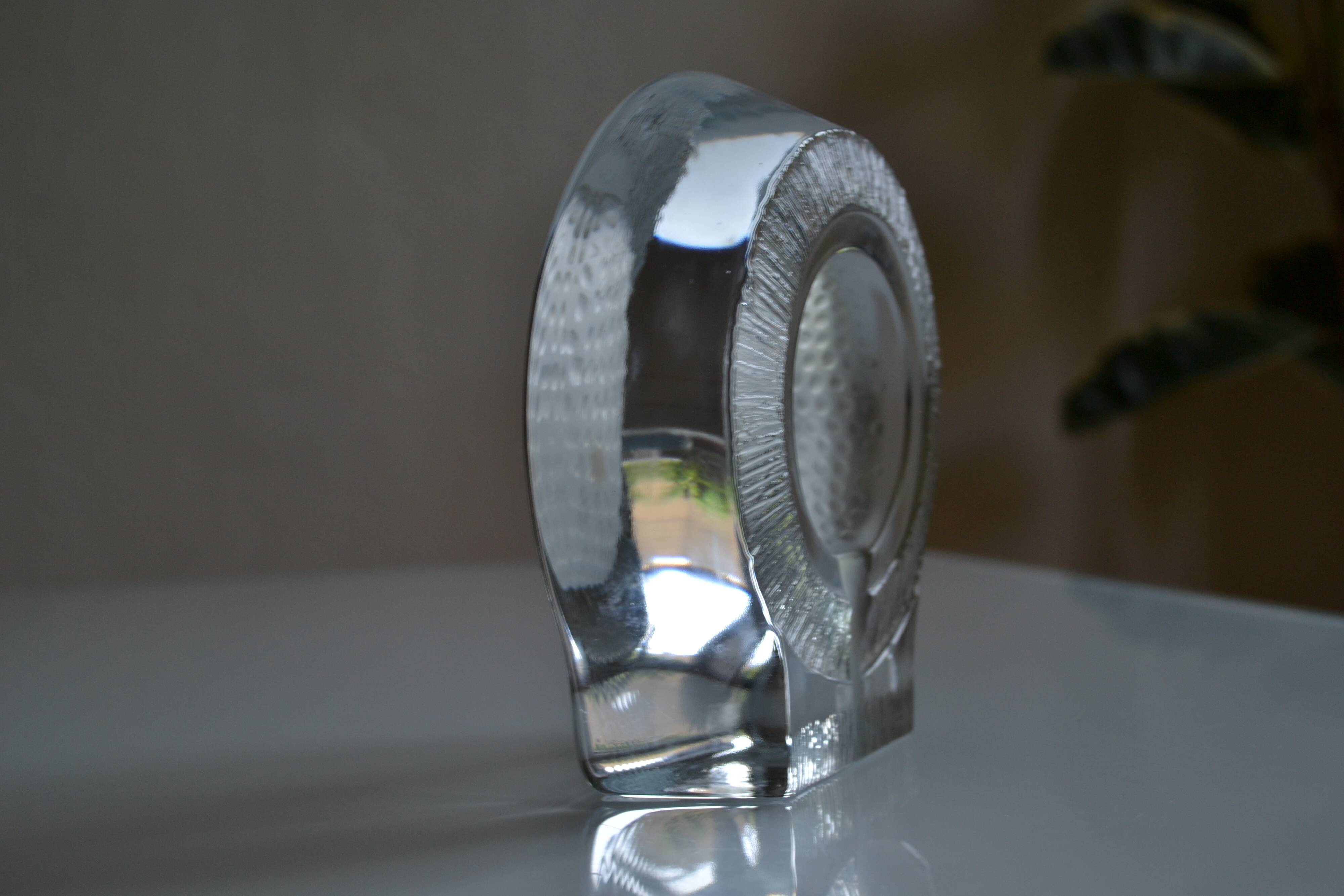 Golf crystal pocket emptier or paperweight by Nybro of Sweden