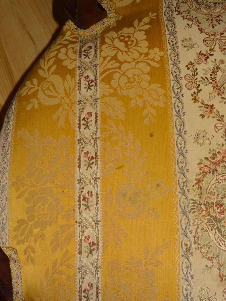 Voltaire mahogany armchair, nineteenth century