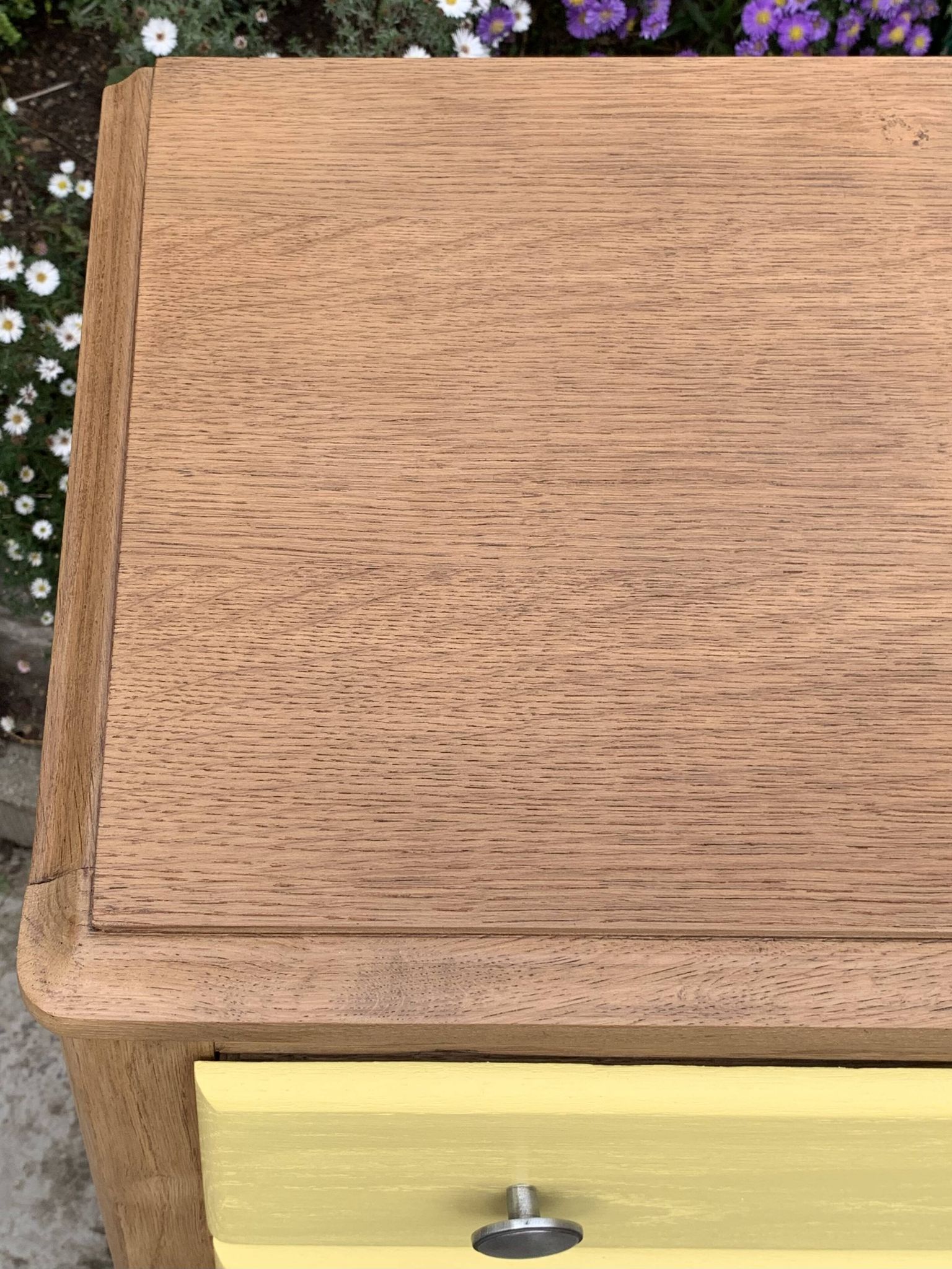 Art Deco chest of drawers in raw oak and yellow