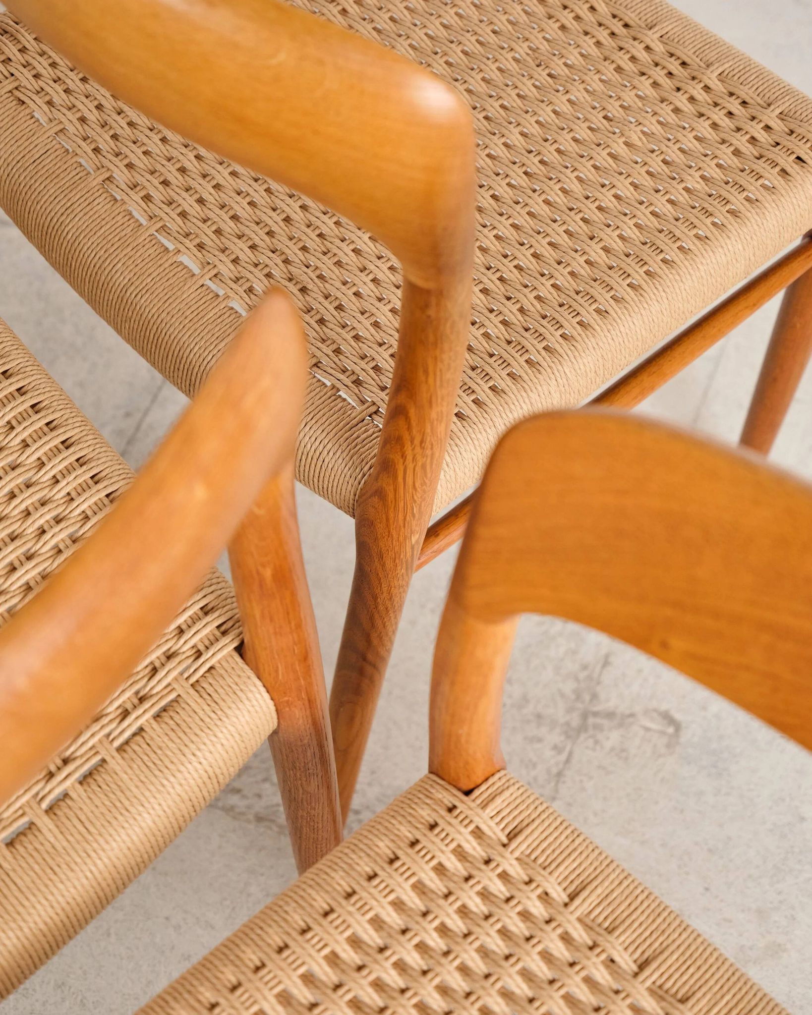 Set of 4 chairs model 75 in oak, Niels O. Møller, Denmark, 1950s