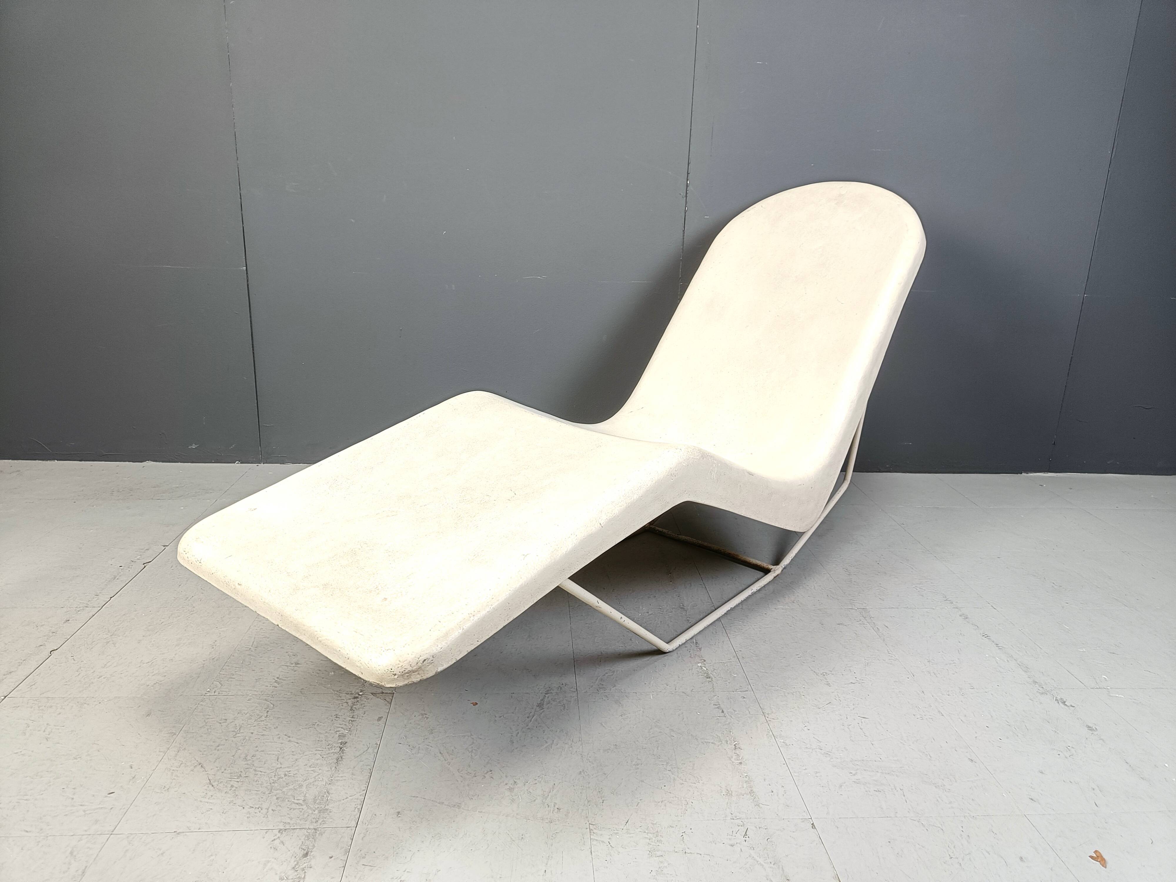 Mid century fiberglass chaise longue, 1960s