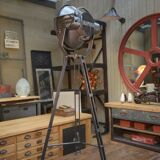 Philips adjustable metal floor projector 1960