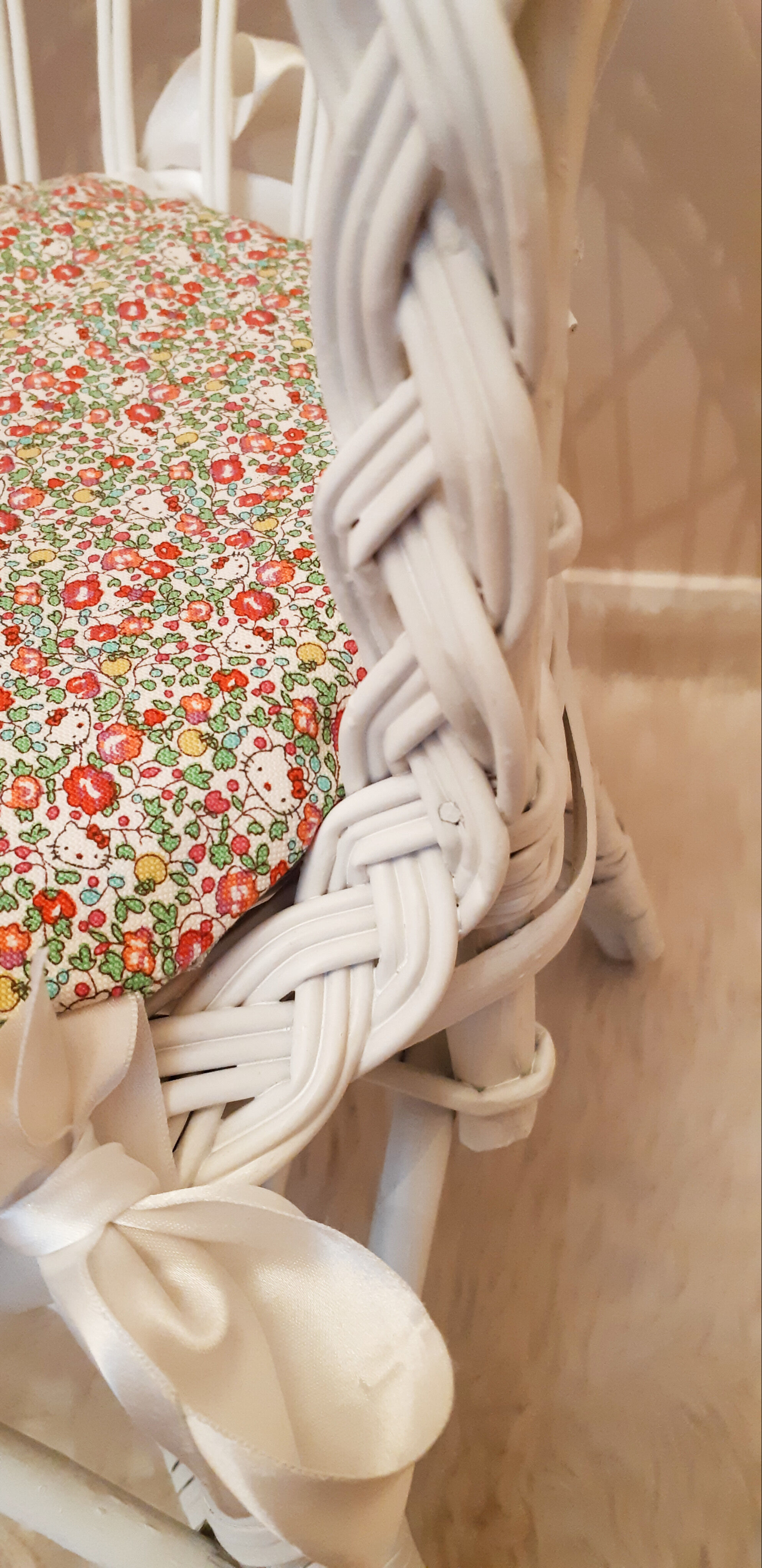 Child armchair in rattan