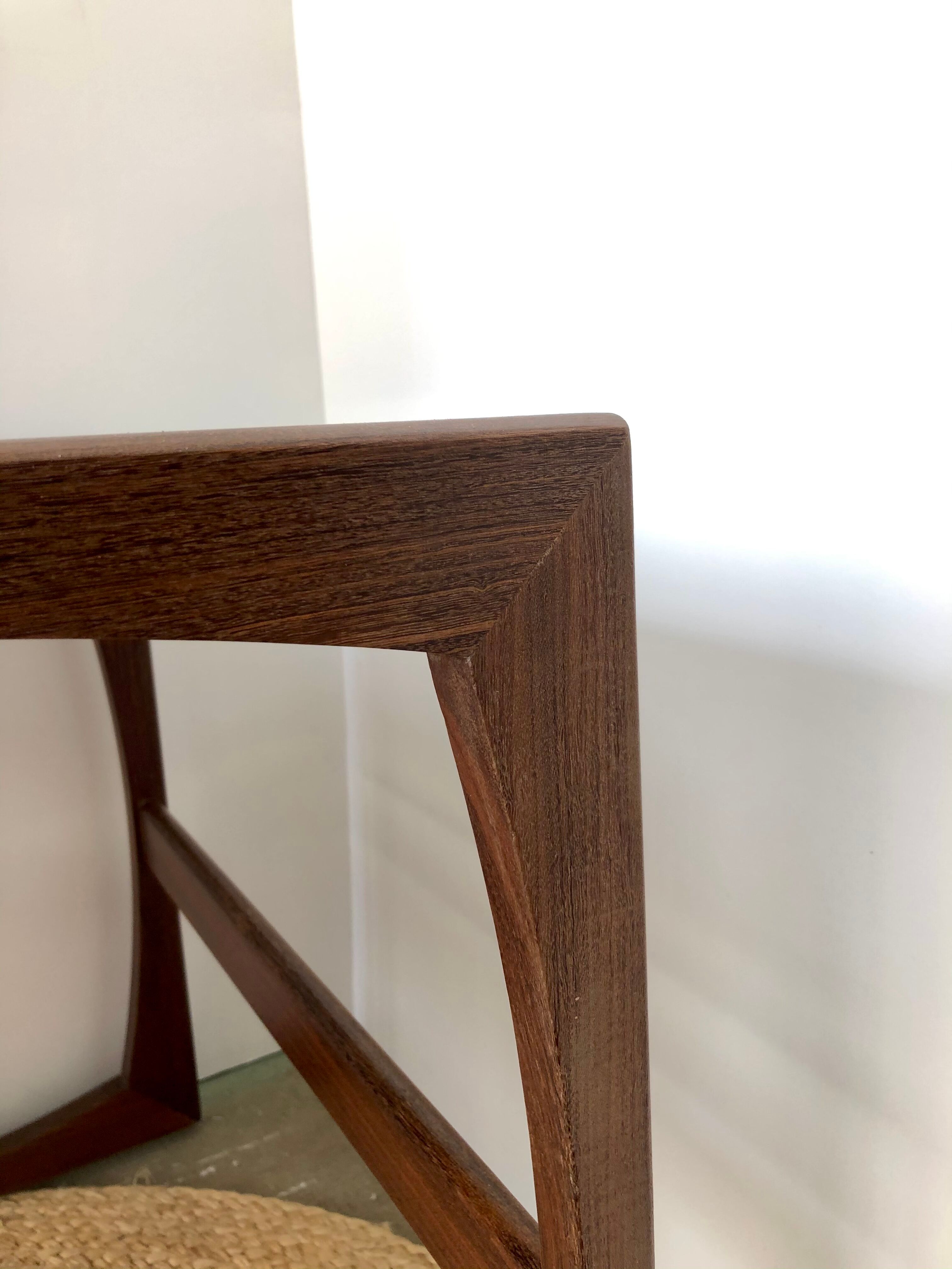 G-plan tables by R. Bennett