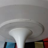 Saarinen tulip table