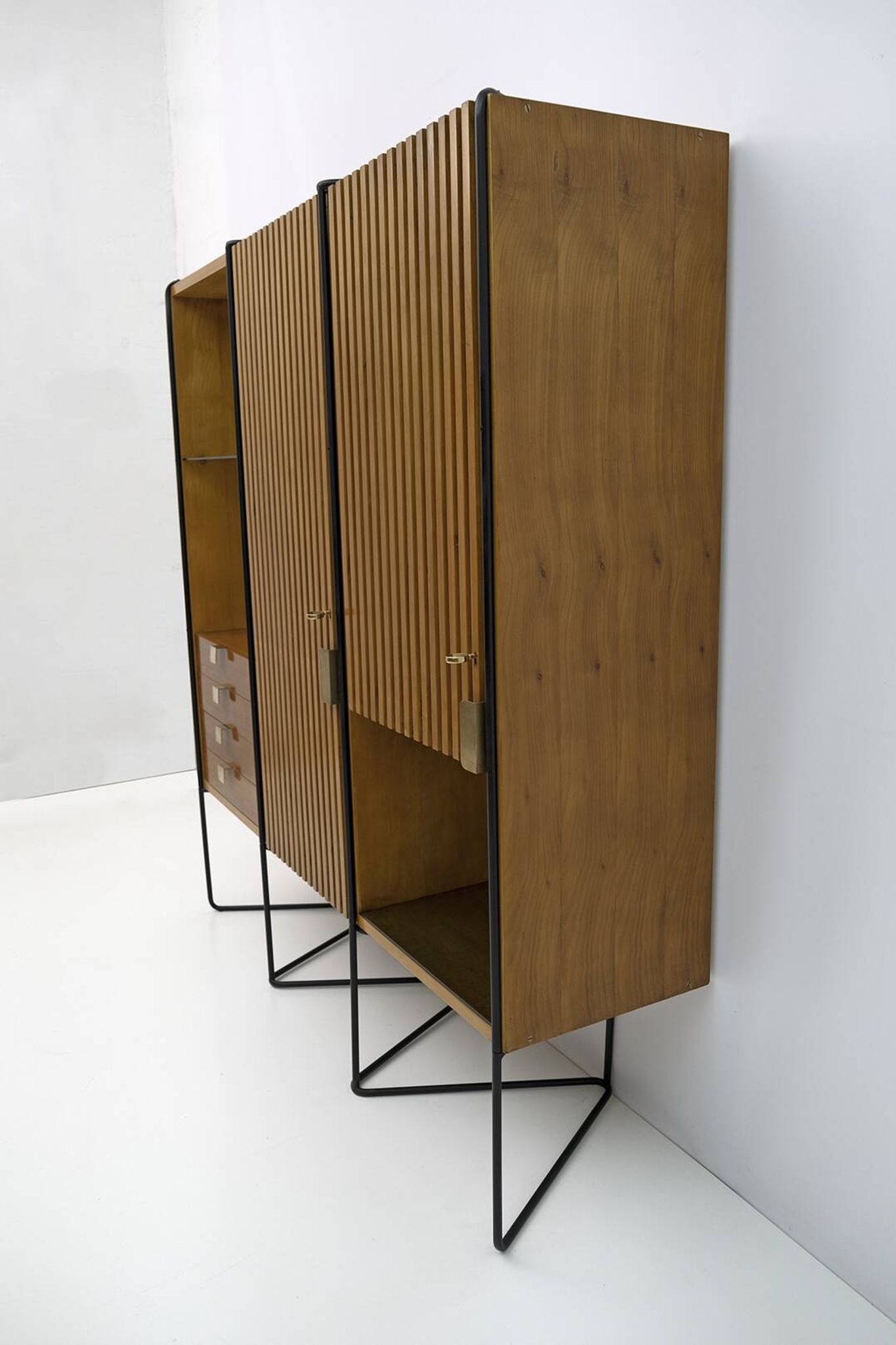Taichiro Nakai Teak Wall Cabinet by Consorzio La Permanente Mobili, 1950s