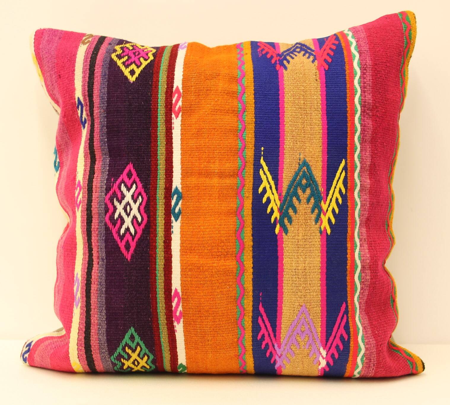 Turkish kilim cushion, 50x50 cm, E-14