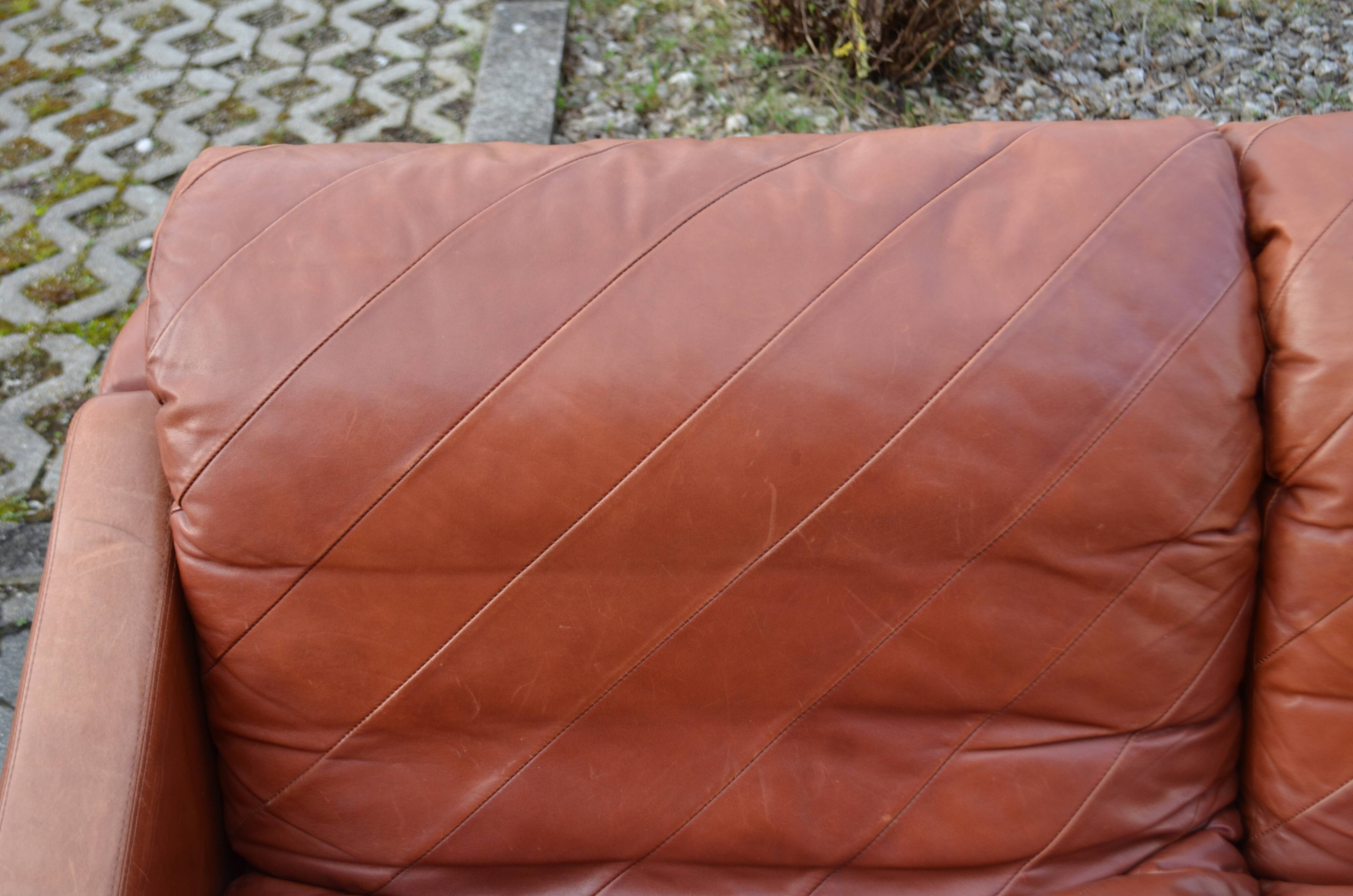 Vintage oxred Rolf Benz Leather Sofa