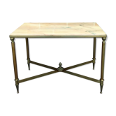 Coffee table in pink marble and gold metal