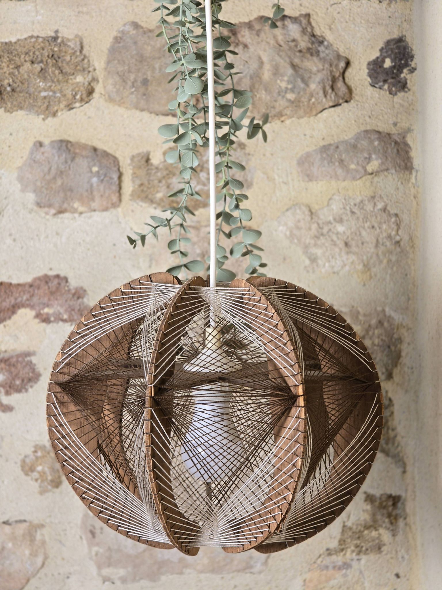 Vintage Scandinavian suspension string art wood and thread – 1970s design