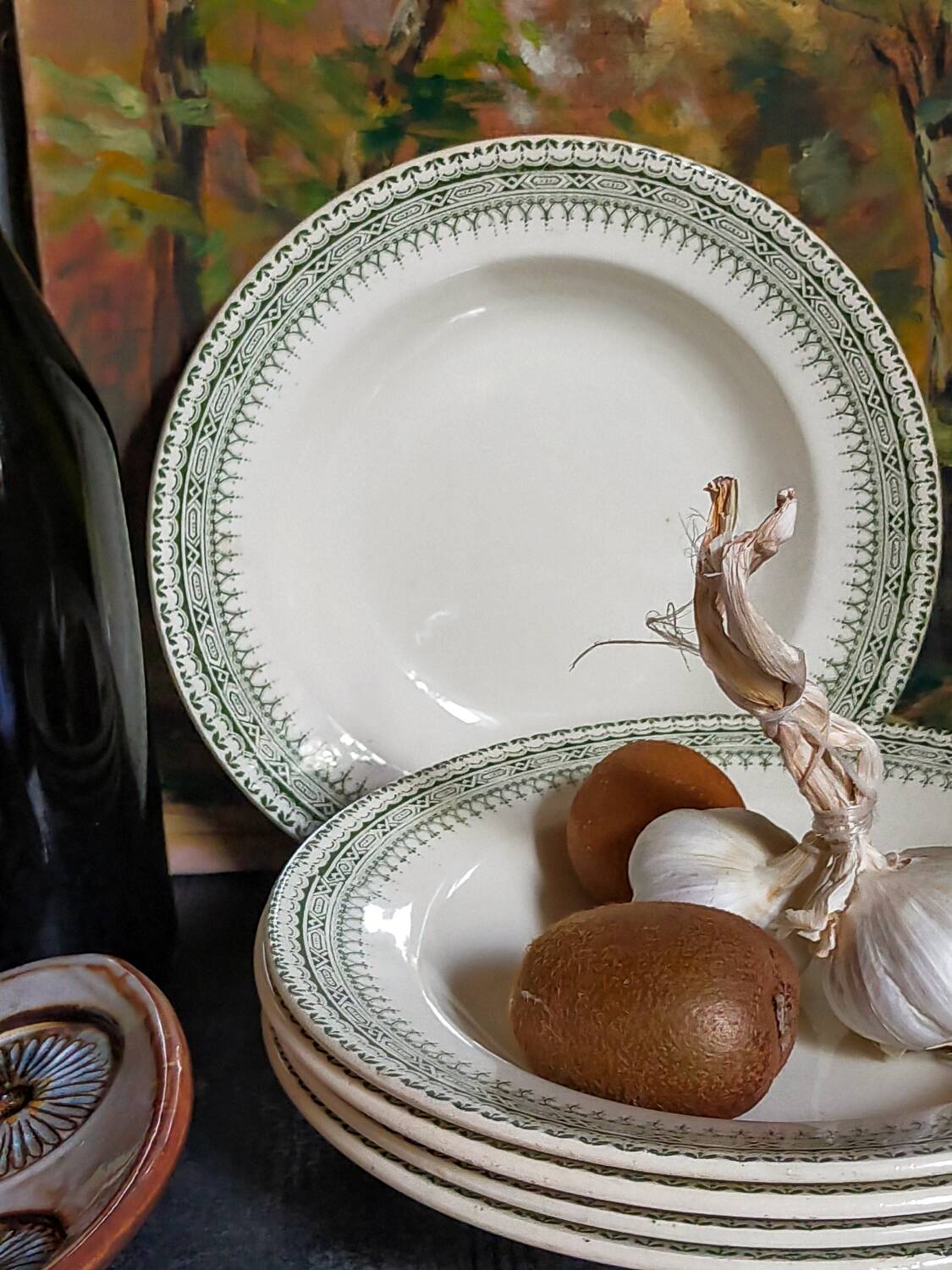 Five old plates Terre de fer from Choisy-Le-Roi HB and cie
