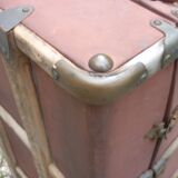 Trunk trunk arched old mail
