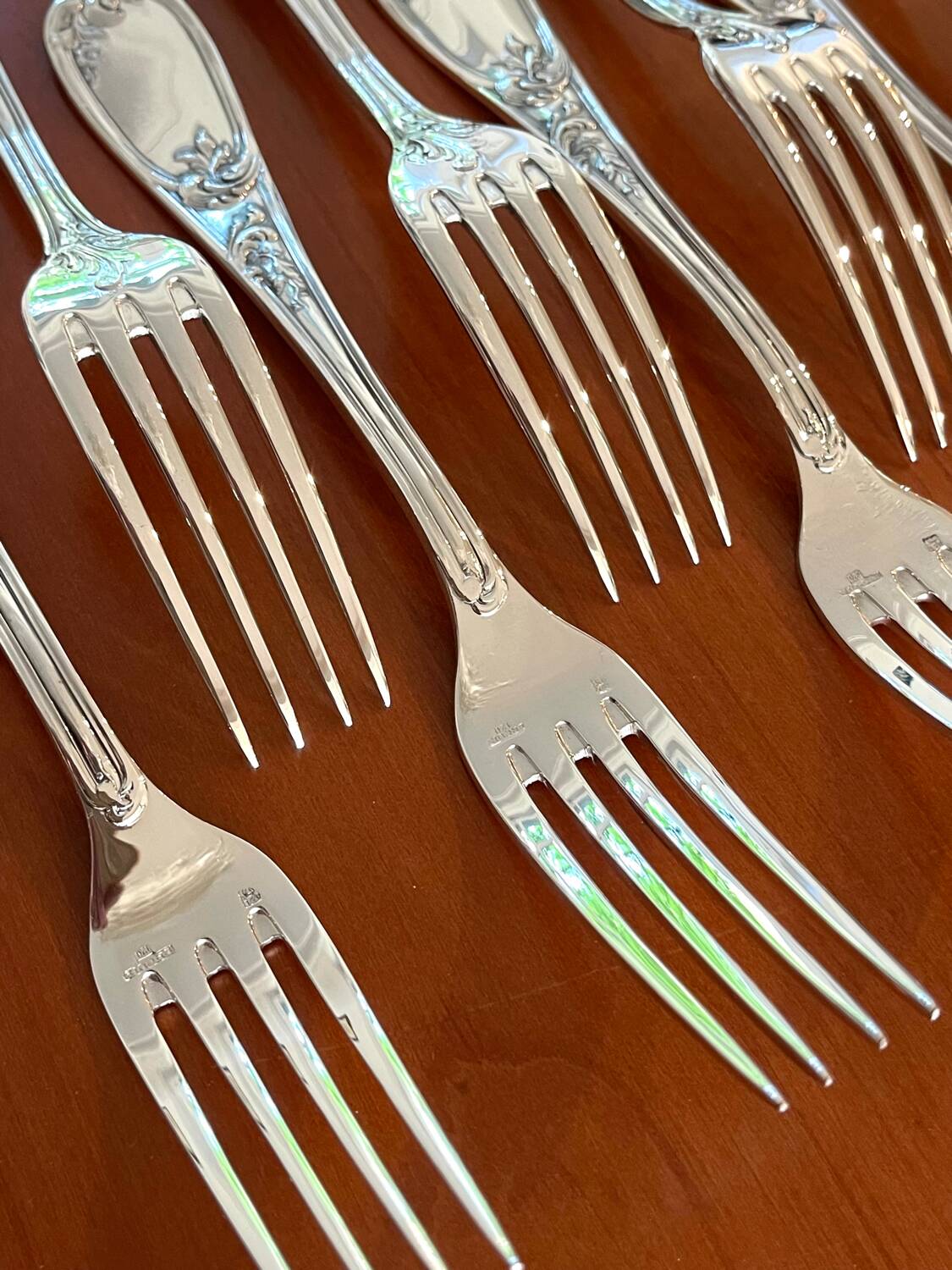Ercuis Fontenoy 41-piece cutlery set, new condition