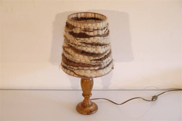 Lampe vintage en olivier 1960