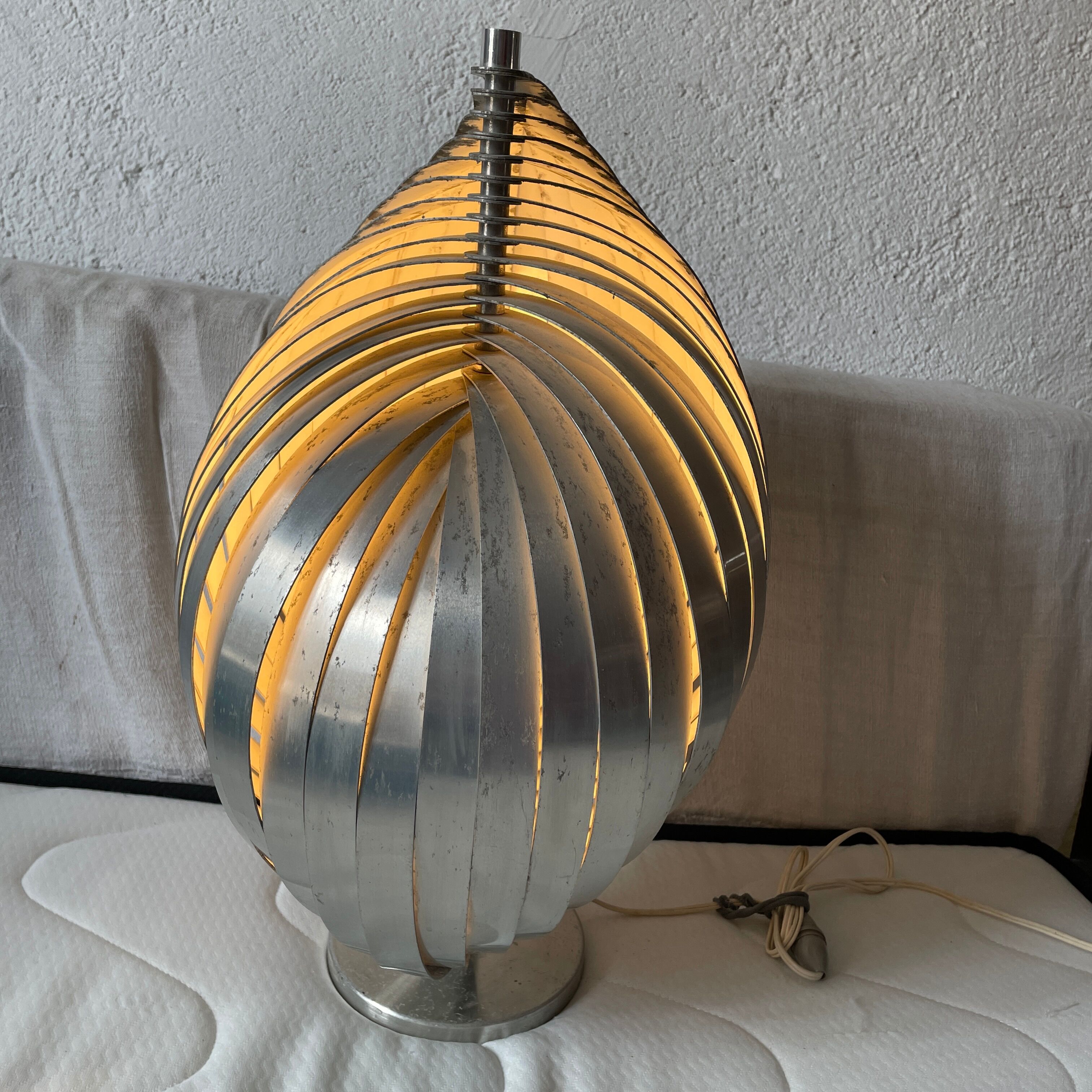 Spiral lamp Henri Mathieu 1970 design