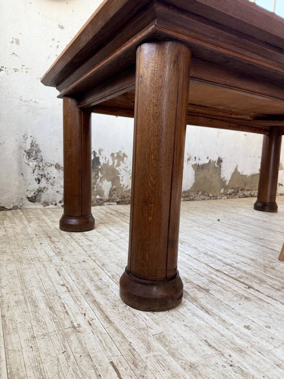 Dudouyt oak dining table 1940