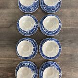 Service of 8 cups and saucers in Chinese blue porcelain.
