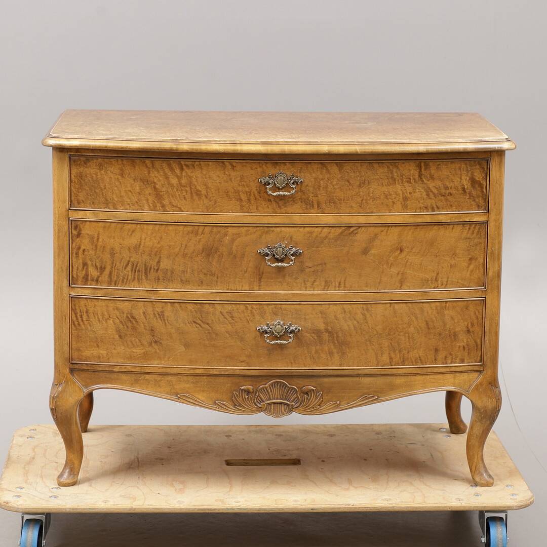 Louis xv style small chest of drawers
