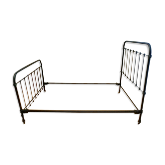 Wrought iron bed, vintage