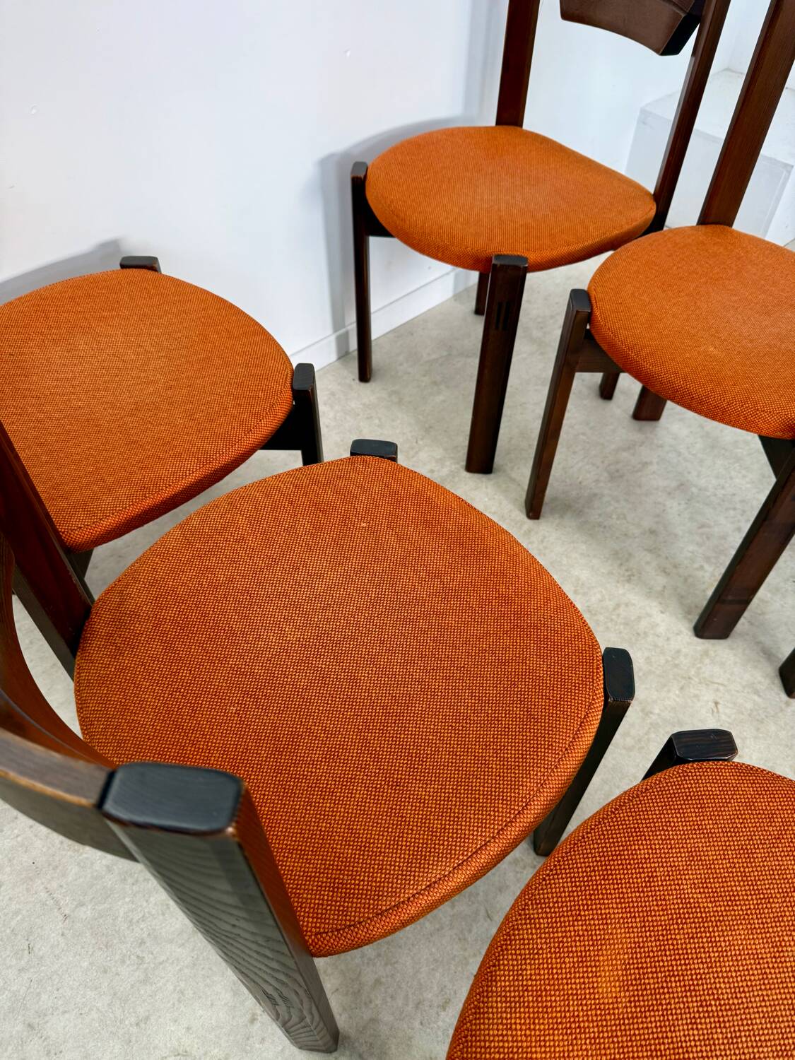Set of 6 Girsberger Scandinavian style chairs from the 70s, vintage, solid wood, original fabric
