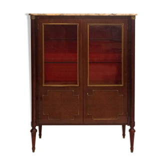 Napoleon III style showcase