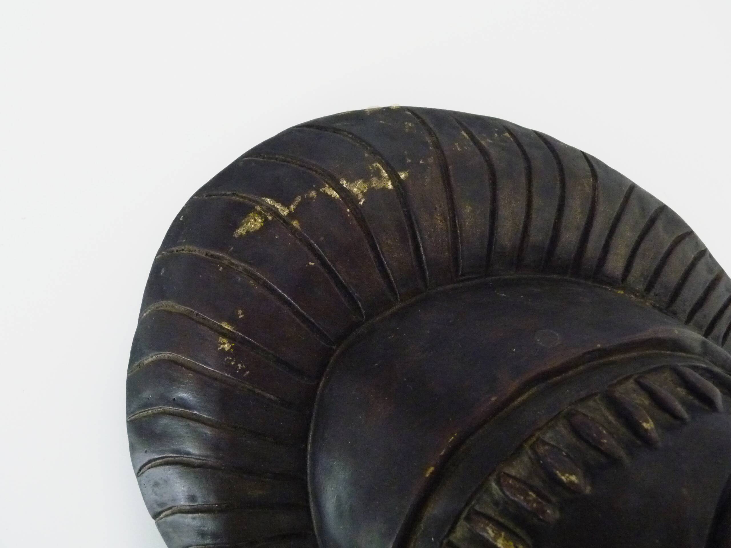 African style terracotta mask signed Siki