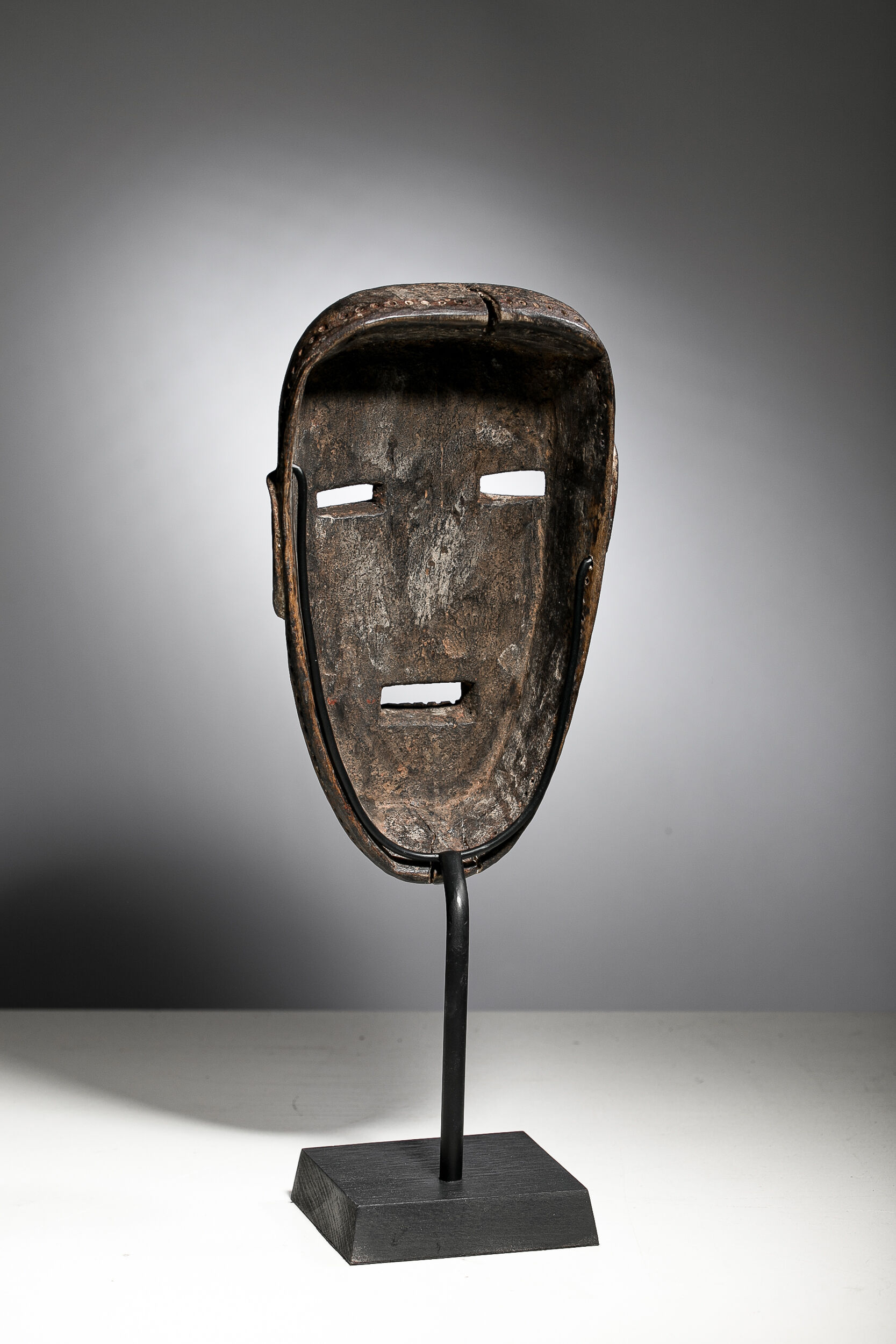 African mask Nyamwezi - Ethnic decoration of Tanzania