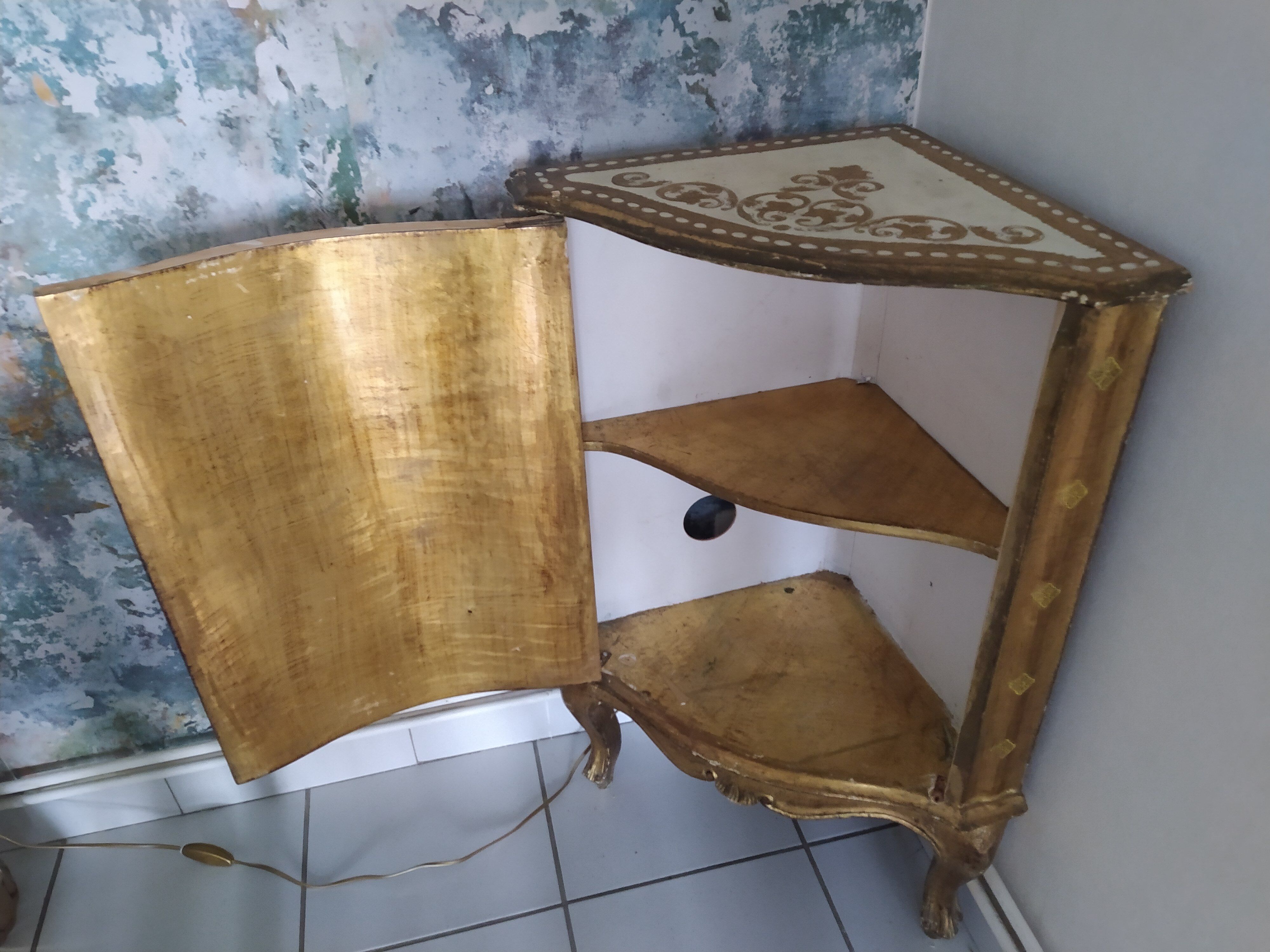 Golden Venetian corner furniture