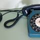 Téléphone vintage bleu