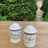 Porcelain pepper shaker from Auteuil