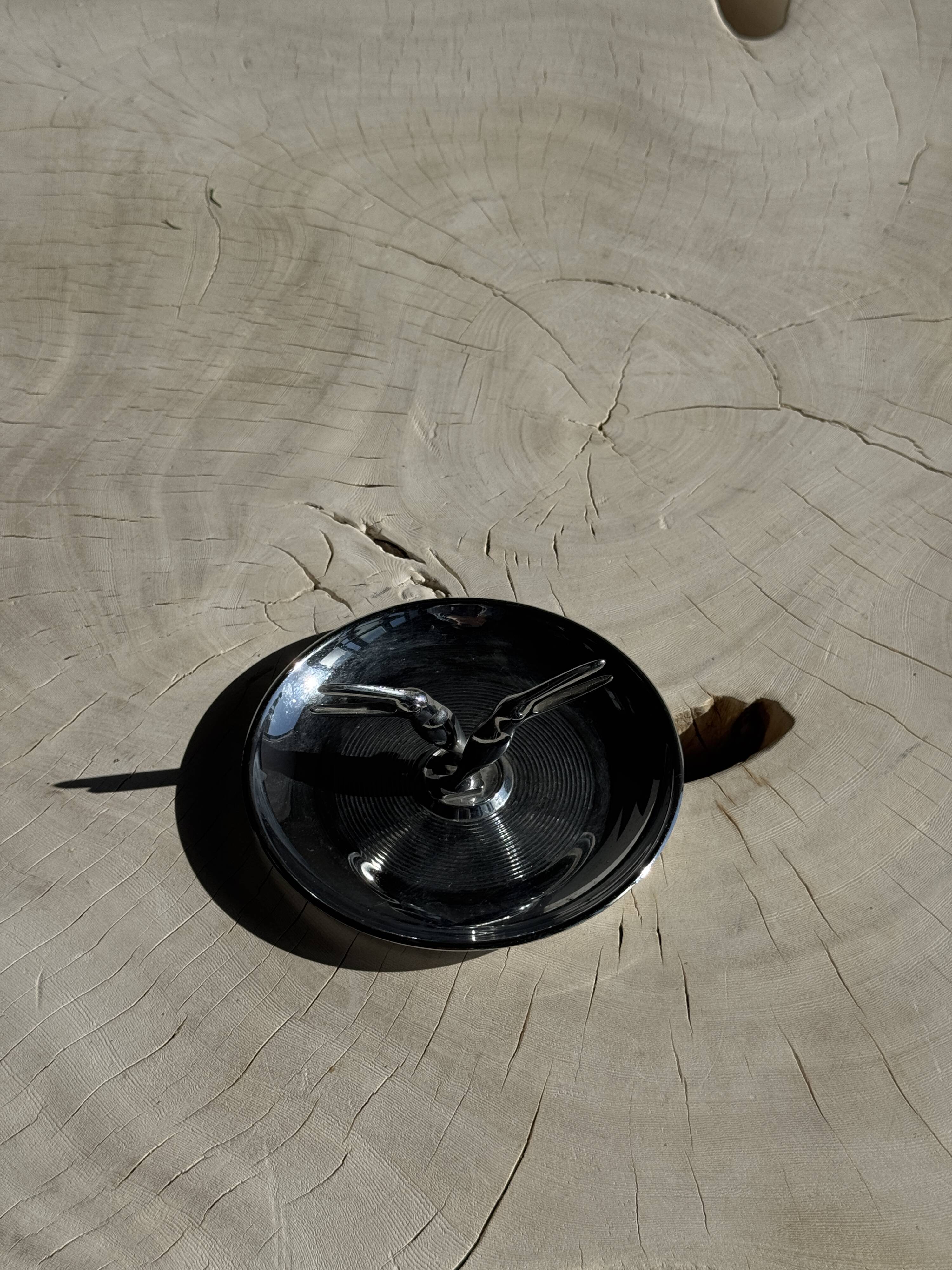 Pincherette 1950 USA Chrome Toucan Cigarette Holder