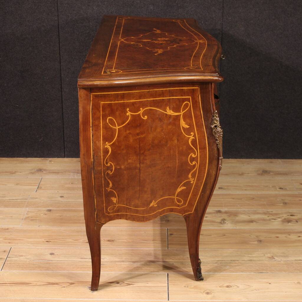 20th century Louis XV style chest of drawers