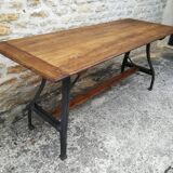 Industrial table