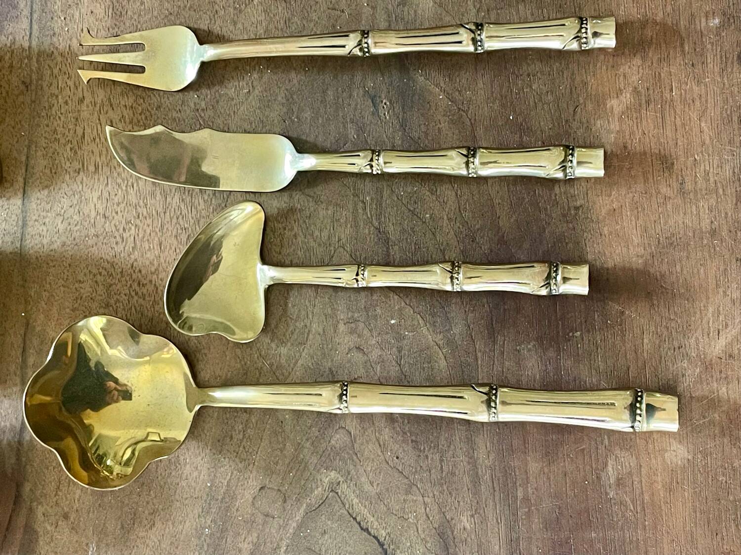 Housewife Table cutlery for 6 people. bamboo brass 78 pieces