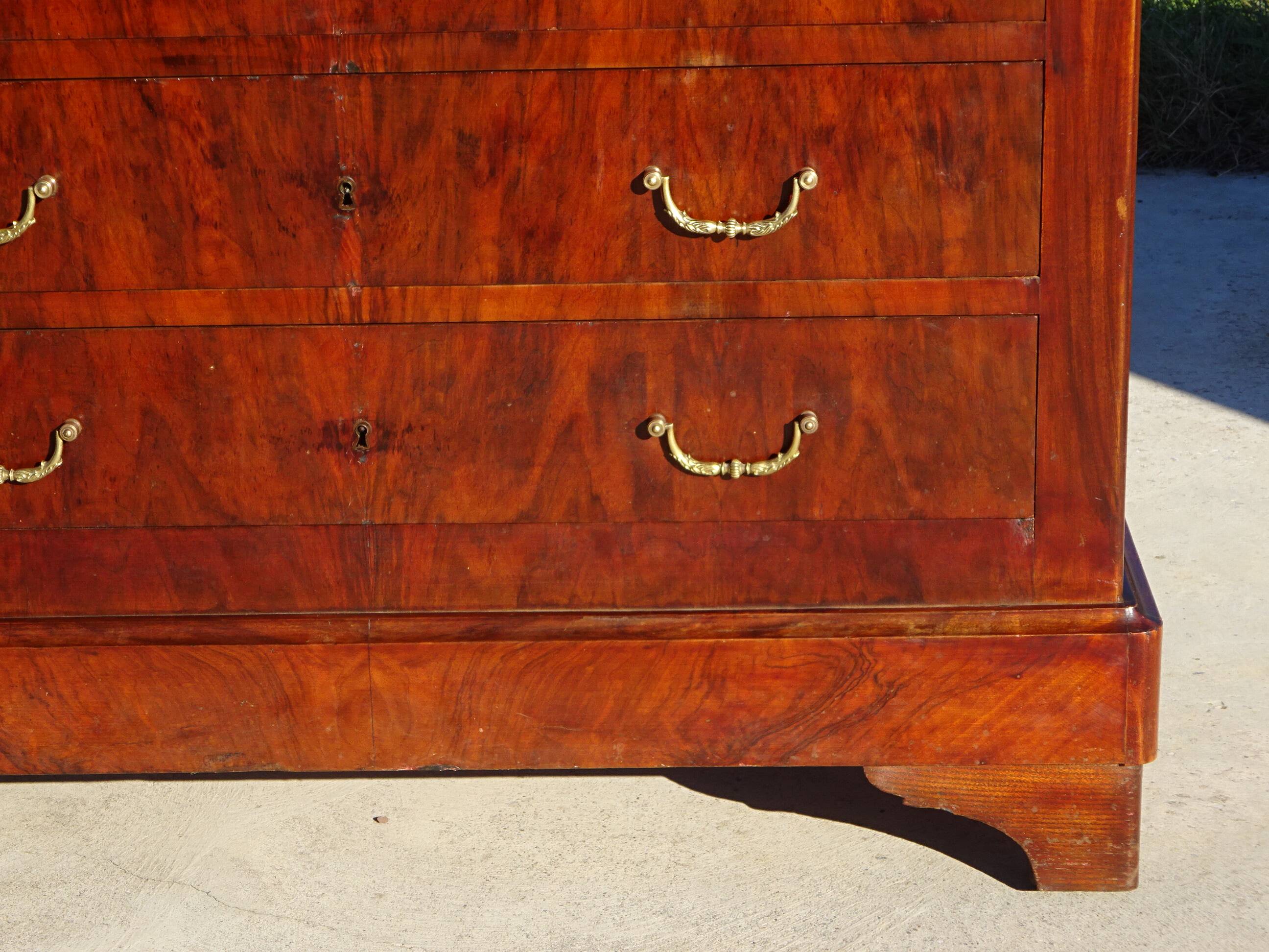 Commode en acajou et marbre blanc époque Restauration